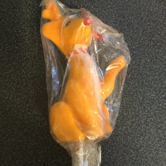 Lot of vintage Christmas items 2 pins, flocked Santa, reindeer, and elf - Picture 3 of 7